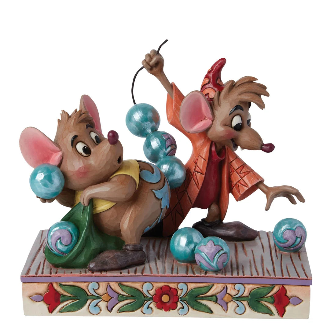 DISNEY TRADITIONS - JAQ AND GUS CENERENTOLA