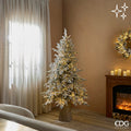 EDG Pino a Cortina Innevato con 1.800 MiniLED, H180 × D125 cm