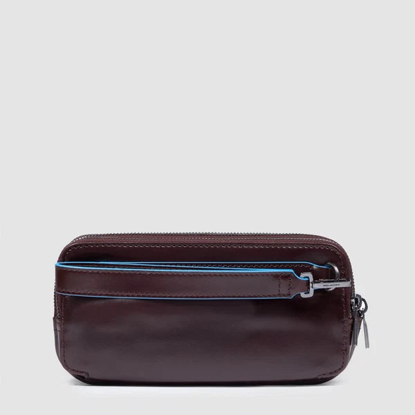 PIQUADRO - Pochette uomo in pelle a tre scomparti con polsiera rimovibile e protezione RFID