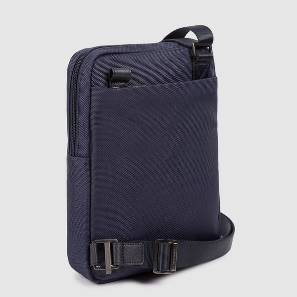 Piquadro Borsello Uomo Porta iPad 10,2" / Air / Pro 11" in Nylon Riciclato e Pelle con Tasca AirPods | CA1816BR2