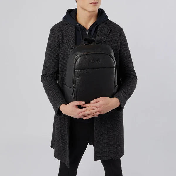 Piquadro Zaino Uomo Piccolo in Pelle Nero Porta PC 14" e iPad® con Antiurto | CA3214MOS