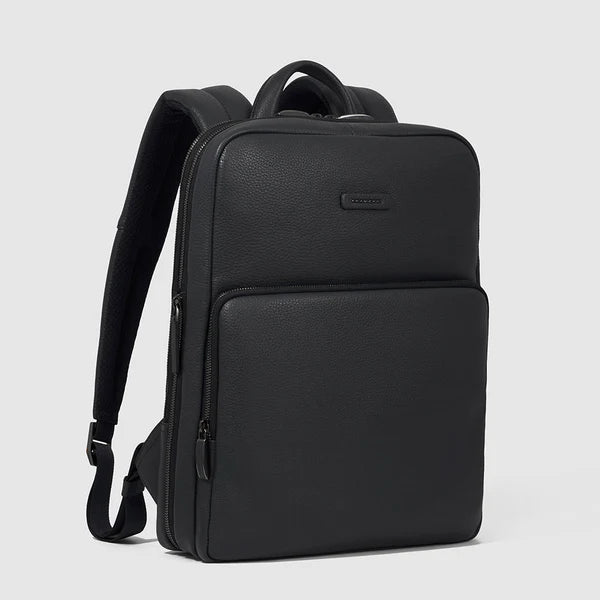 Piquadro – Zaino Uomo Sottile Porta PC e iPad con Cavo Nero – CA6311MOS