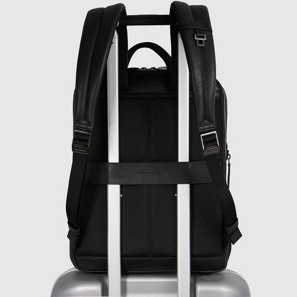 Piquadro – Zaino Uomo Sottile Porta PC e iPad con Cavo Nero – CA6311MOS