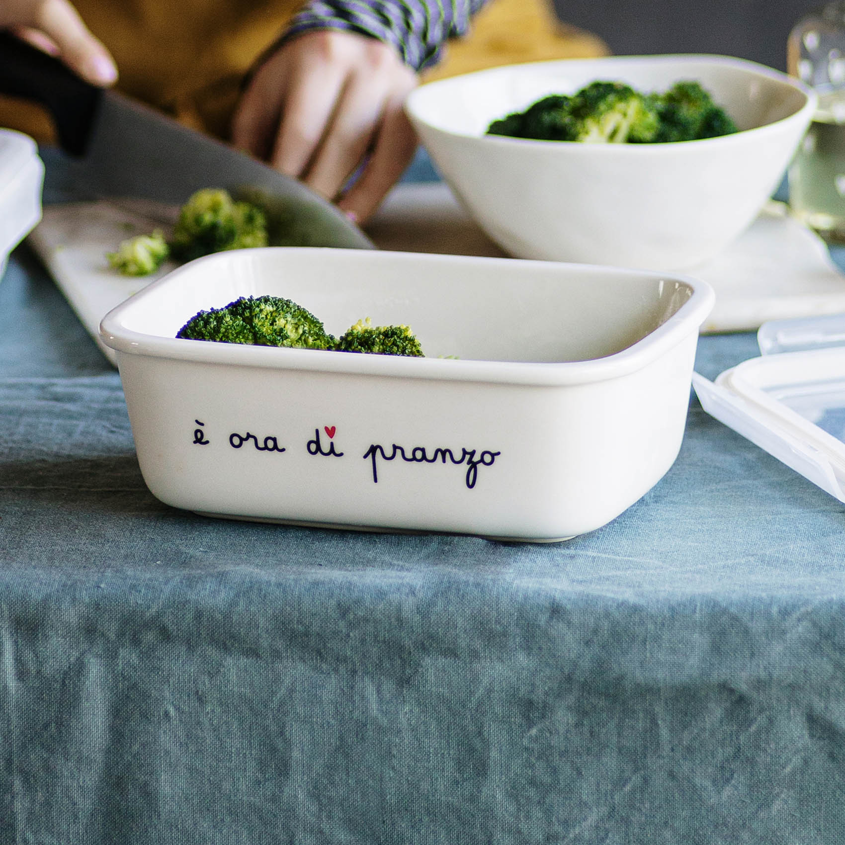 SIMPLE DAY - Contenitore Ermetico in Gres – Decoro È ora di pranzo | Tg. L