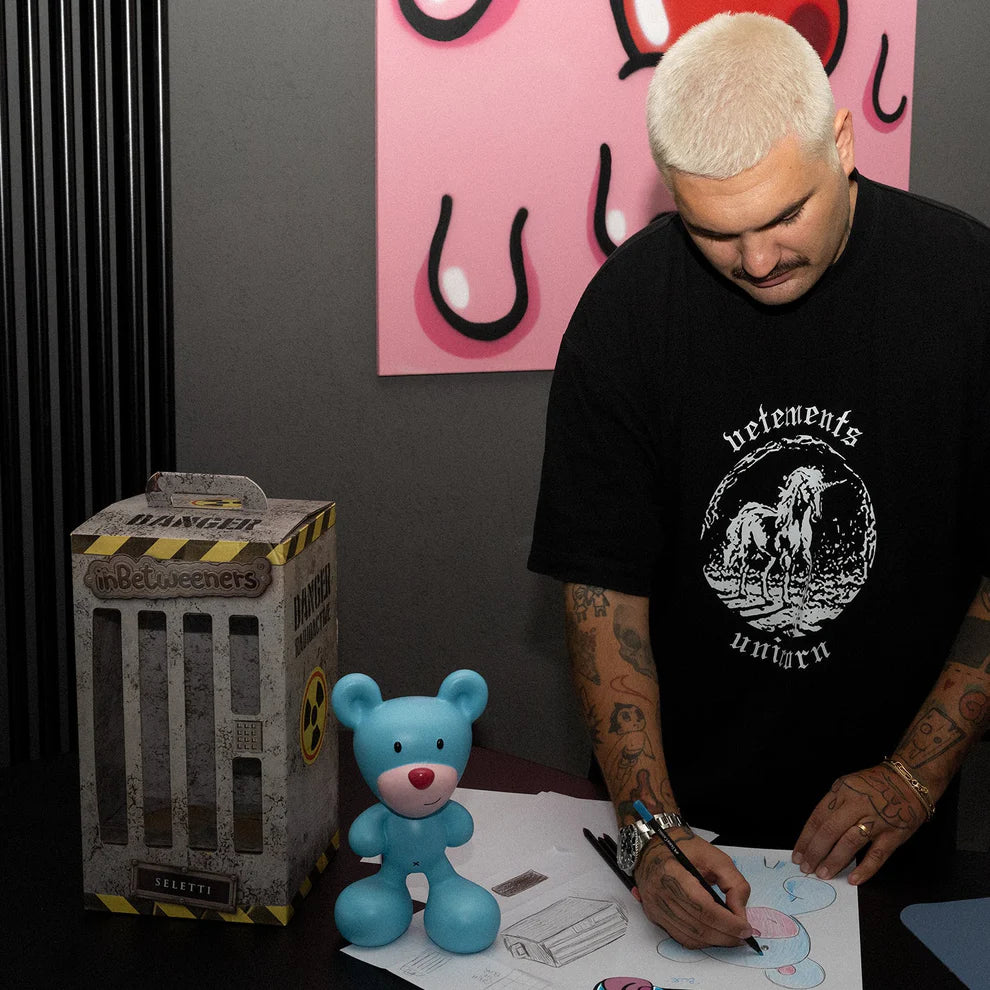 SELETTI - BLUE BEAR