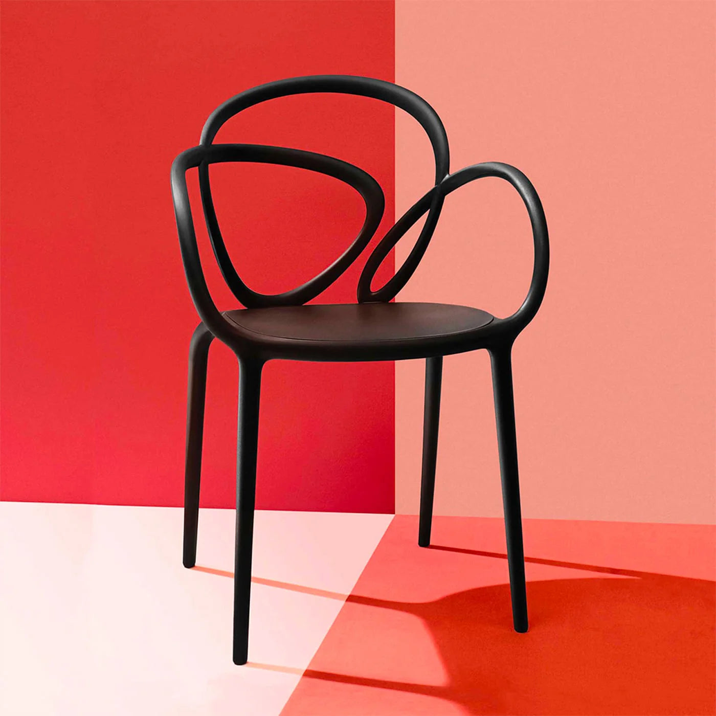 LOOP CHAIR BLACK