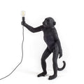 Seletti LAMPADA IN RESINA "MONKEY LAMP-OUTDOOR-BLACK" IN PIEDI