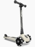 SCOOT AND RIDE - Highwaykick 3 LED – Monopattino Pieghevole con Ruote LED | Colore AshDE