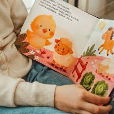 BOARD BOOKS - GLOW IN THE DARK - LA
FATTORIA