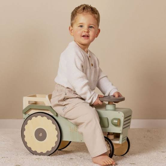 Trattore cavalcabile FSC Little Farm