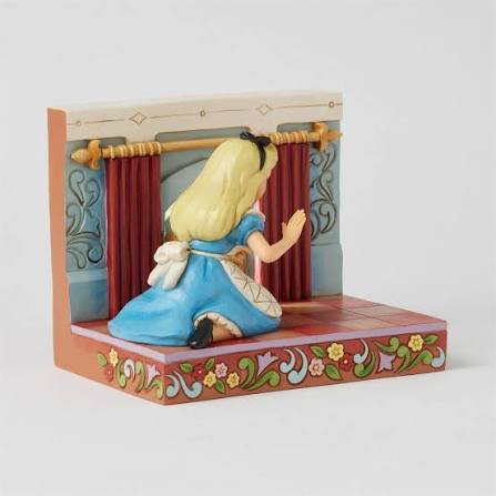 DISNEY TRADITIONS ALICE IN WONDERLAND