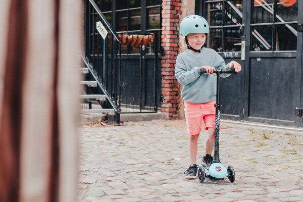 SCOOT AND RIDE - Highwaykick 3 led - Monopattino azzurro - blueberry