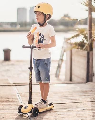 SCOOT AND RIDE -  Highwaykick 3 LED - Monopattino Giallo Limone | 3-6 anni