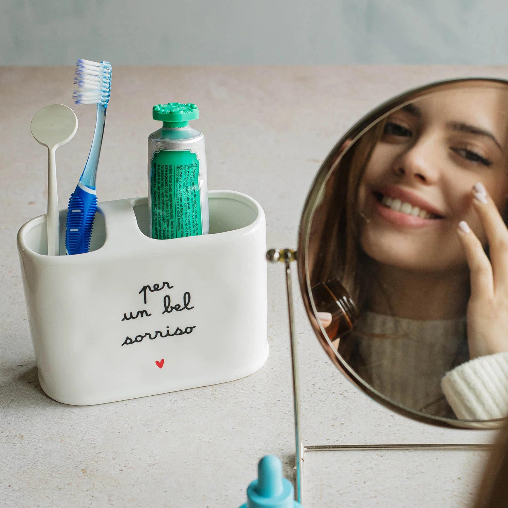 SIMPLE DAY - PORTASPAZZOLINO FAI UN BEL SORRISO