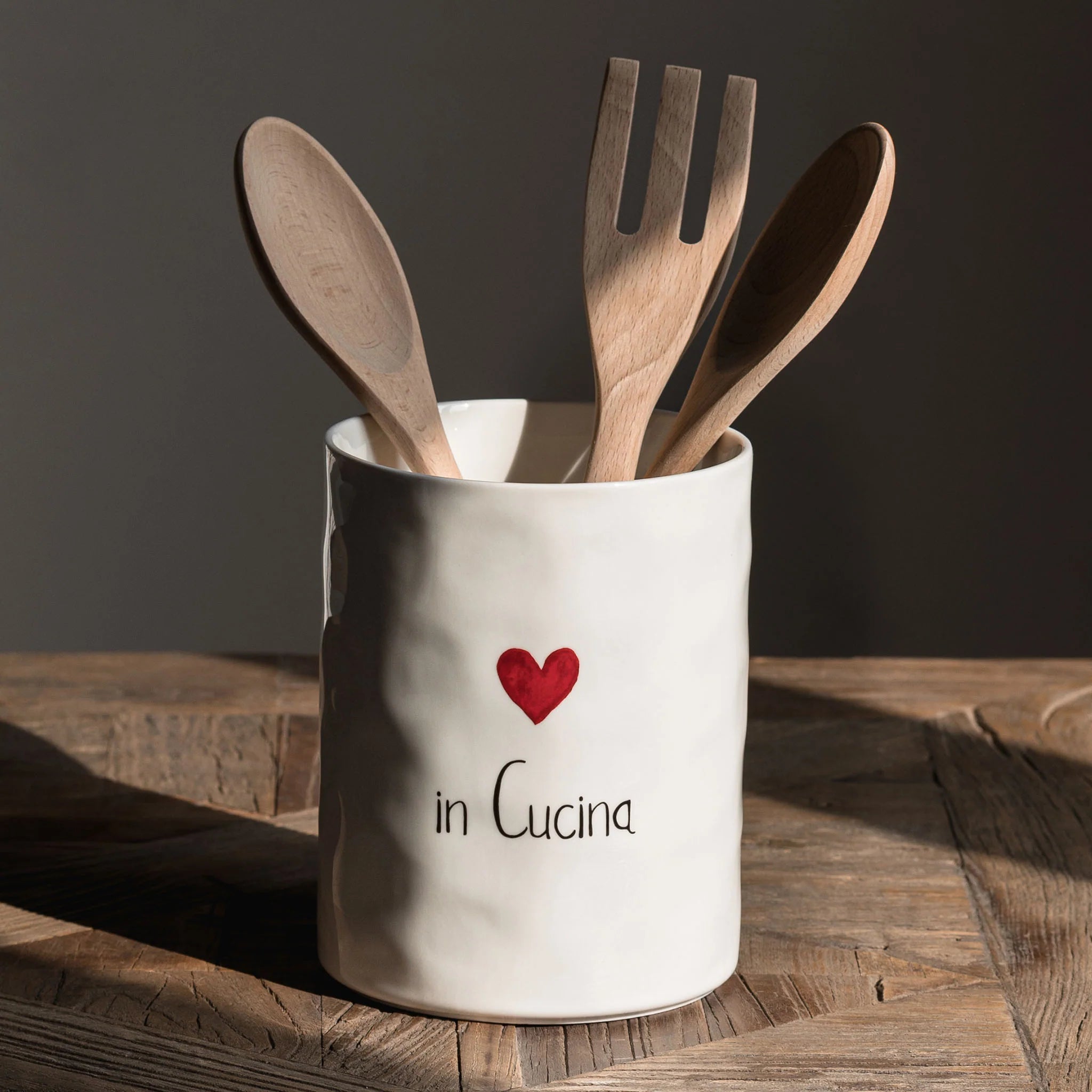 SIMPLE DAY PORTAMESTOLO IN CUCINA CUORE ROSSO