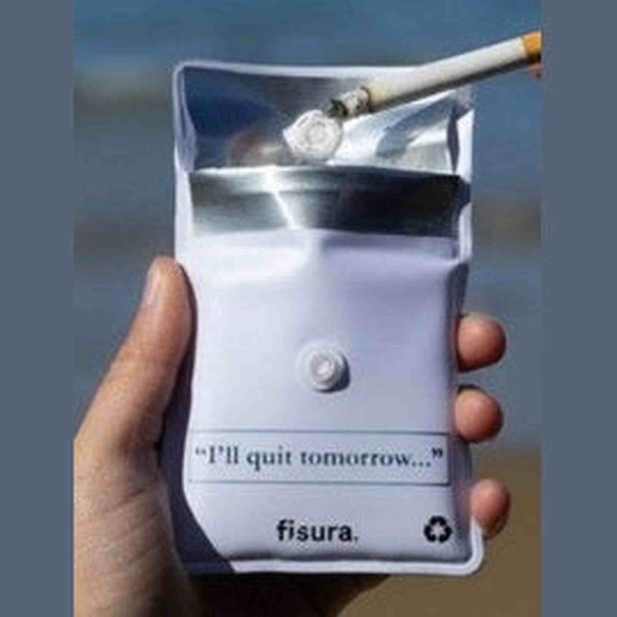 Posacenere portatile "Smetto domani..." Portable ashtray 'i will quit tomorrow ...