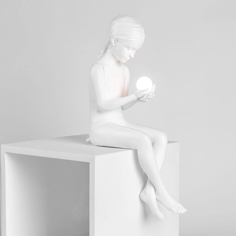 SELETTI - SCULTURA IN RESINA CON LUCE LED "INNER GLOW_S" GIRL