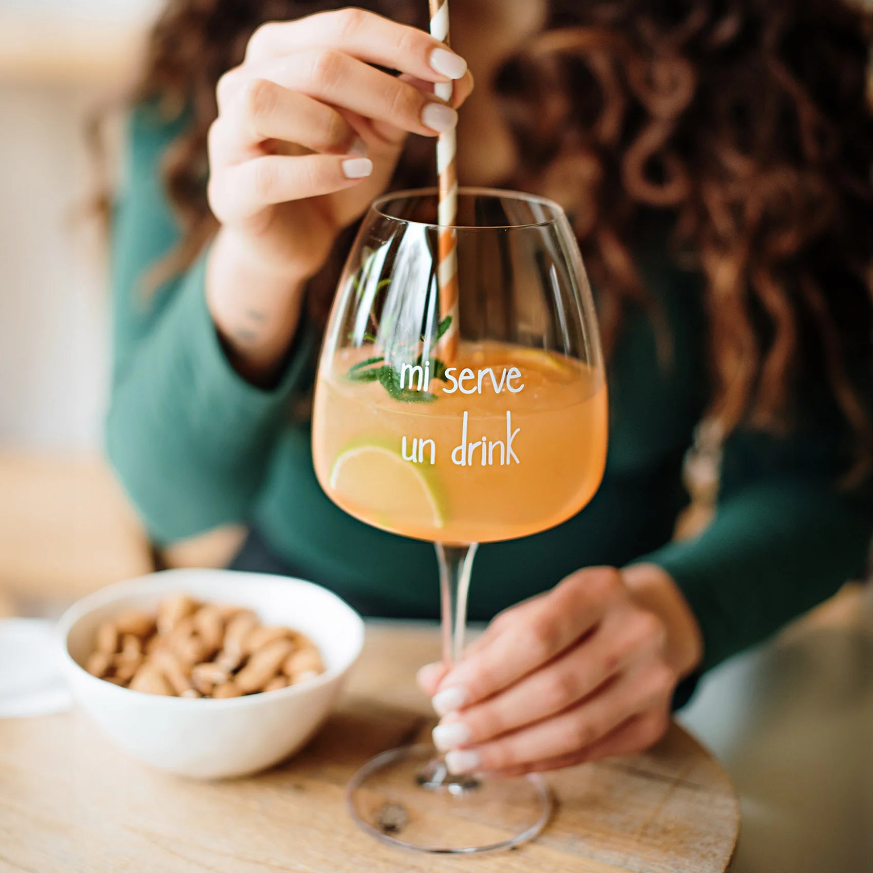SIMPLE DAY SET 2 CALICI 77CL MI SERVE UN DRINK