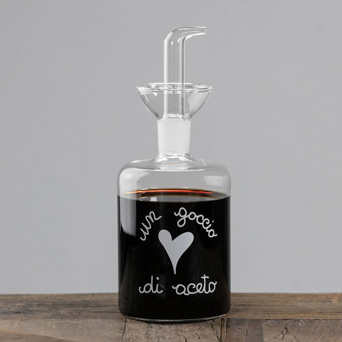 Simple Day Bottiglia per aceto in vetro borosilicato Un Goccio di Aceto 350 ml