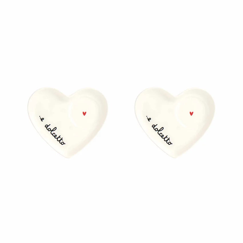 SIMPLE DAY - Set 2 Piattini Cuore per Tazze Espresso in Gres – Decoro "..e dolcetto" Ø12 cm