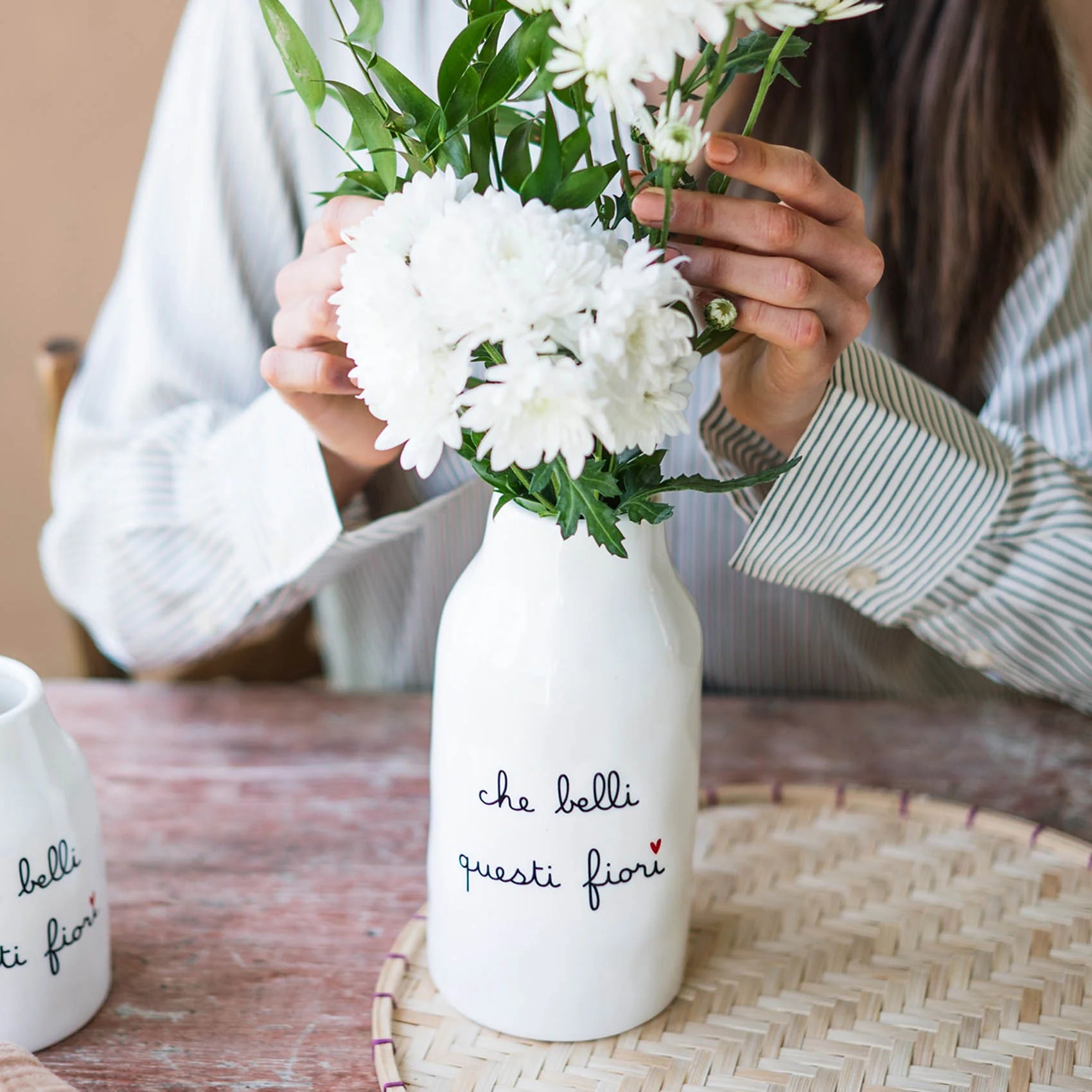 SIMPLE DAY - Vaso Portafiori in Gres Porcellanato Decoro Che Belli Questi Fiori D 10 x H 21 cm